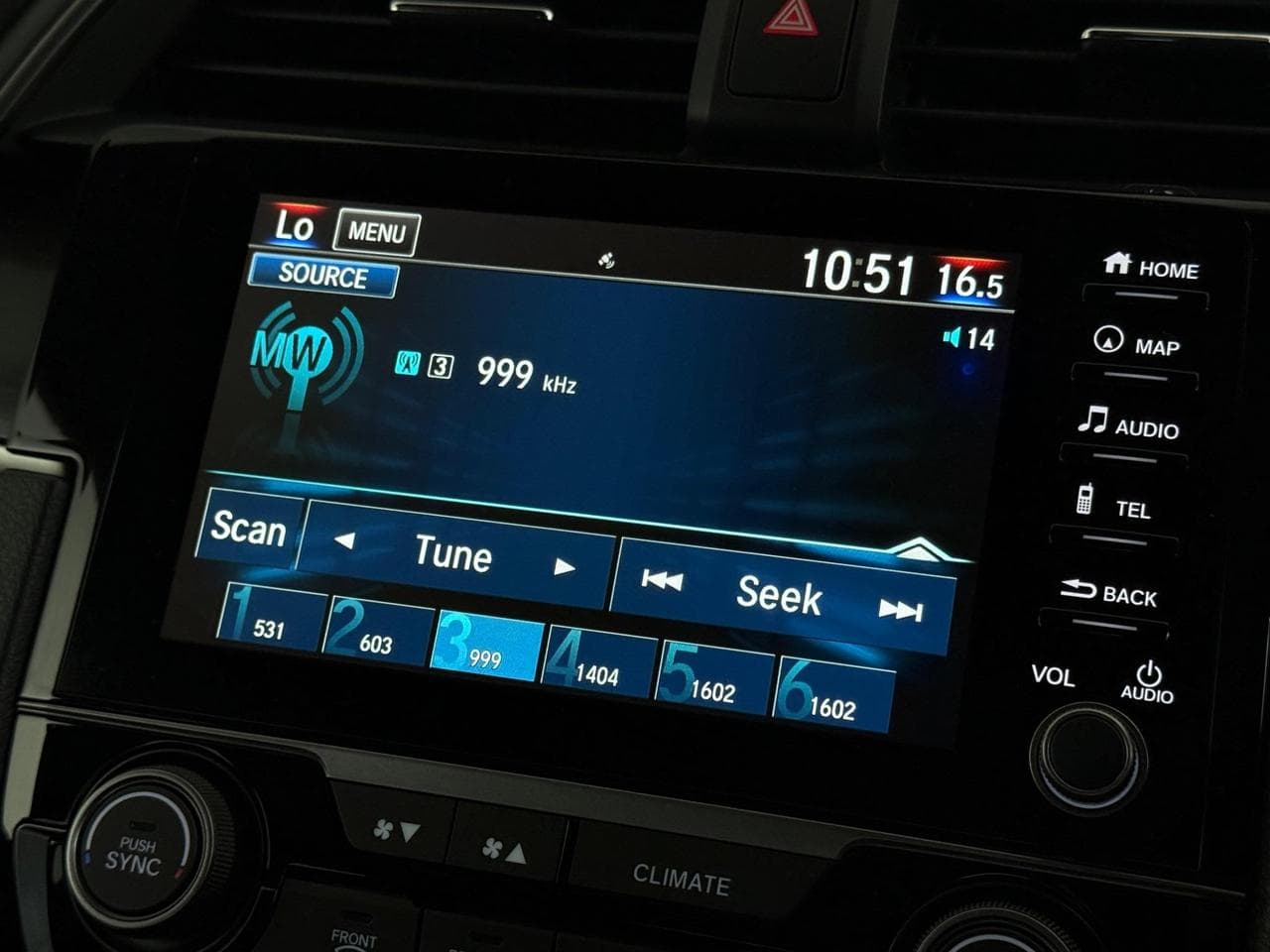 HONDA Civic thumbnail Infotainment System