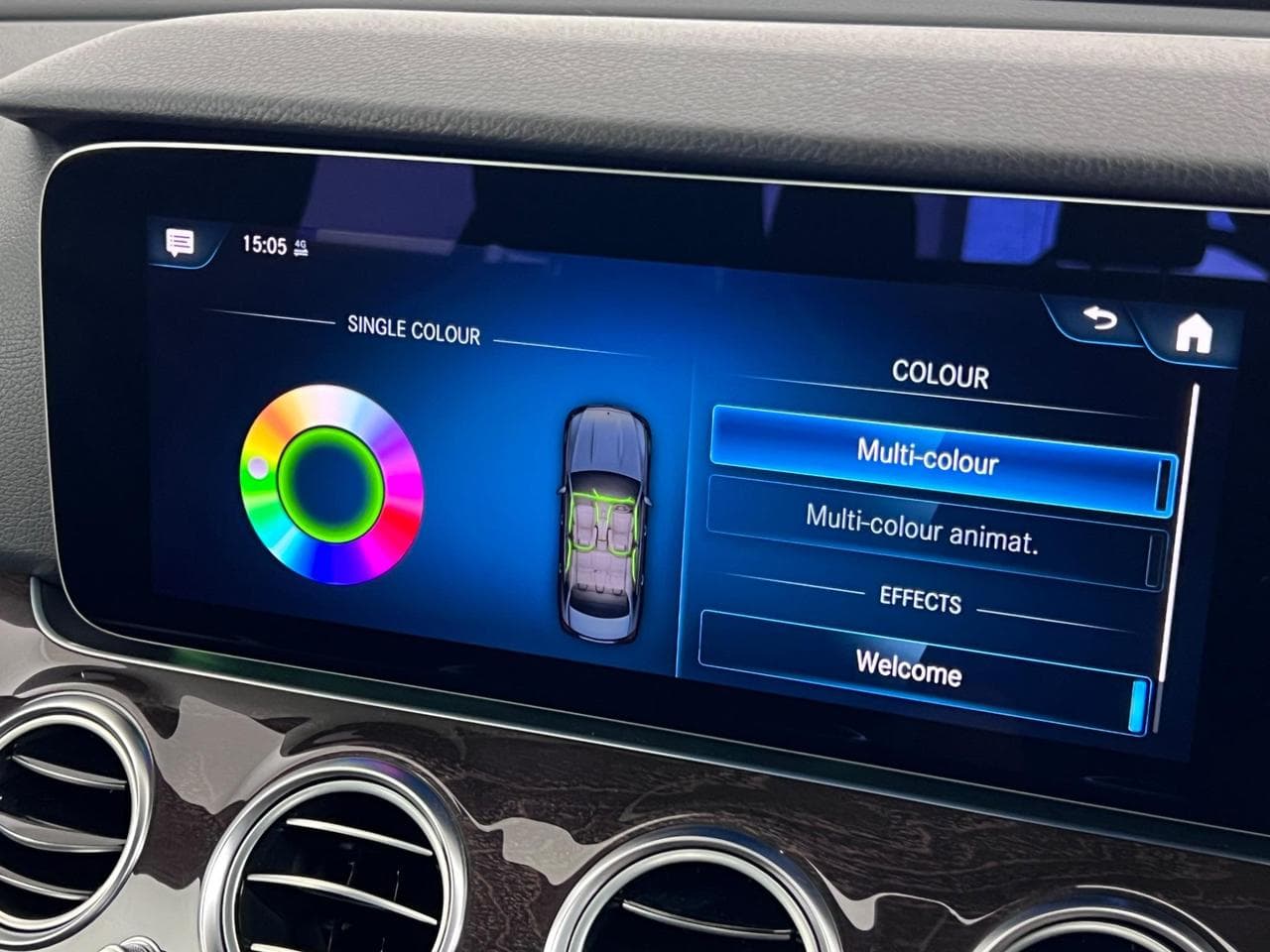 MERCEDES-BENZ E-CLASS thumbnail Infotainment System