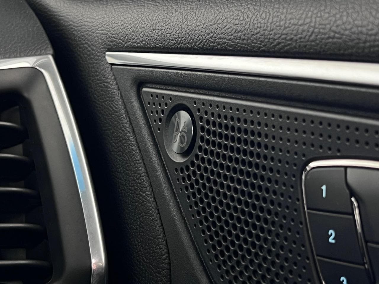 FORD EDGE thumbnail Misc Controls