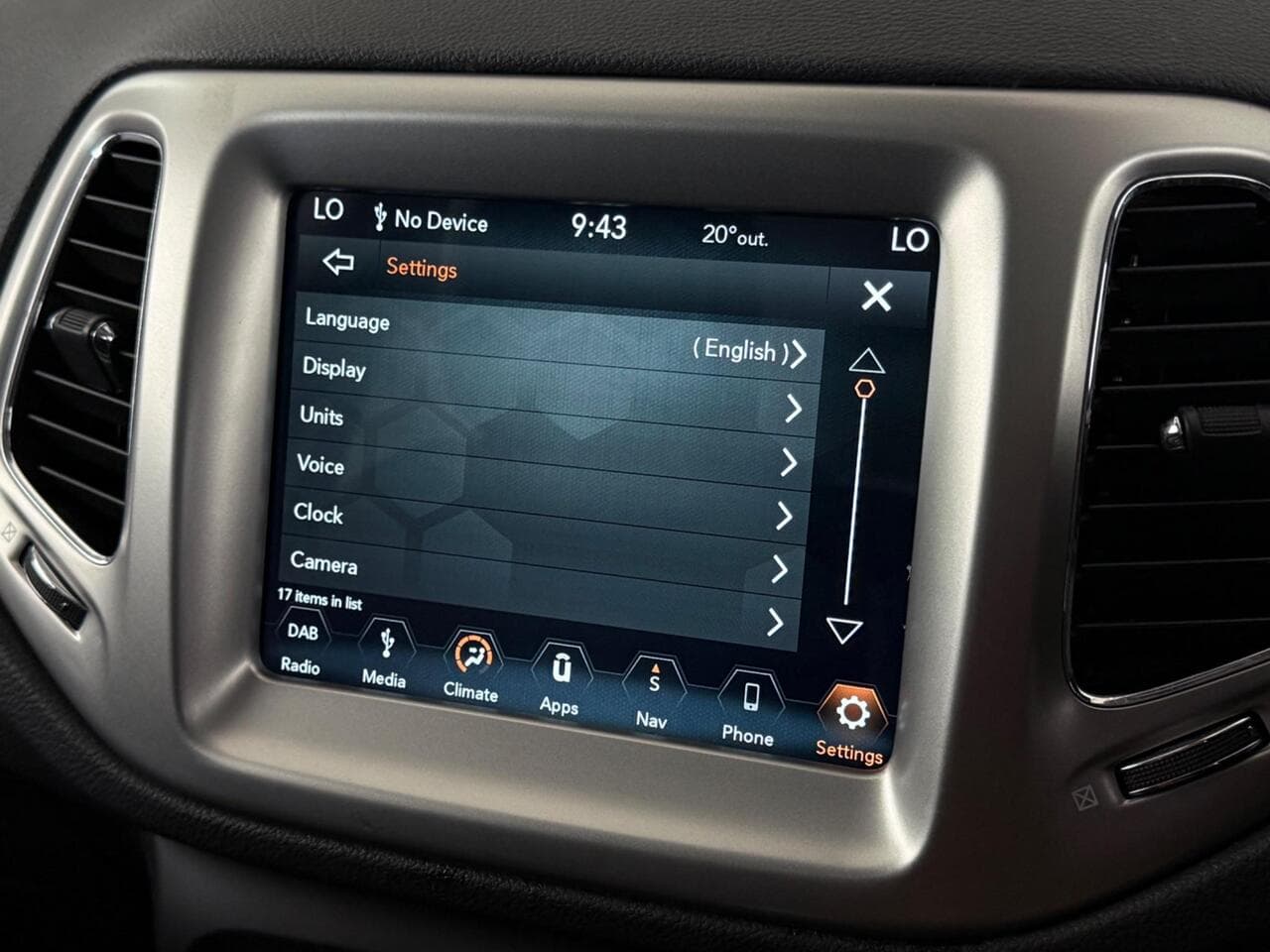 JEEP COMPASS thumbnail Infotainment System