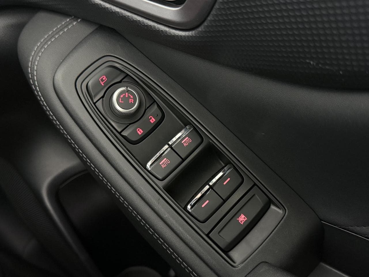 SUBARU Forester thumbnail Misc Controls