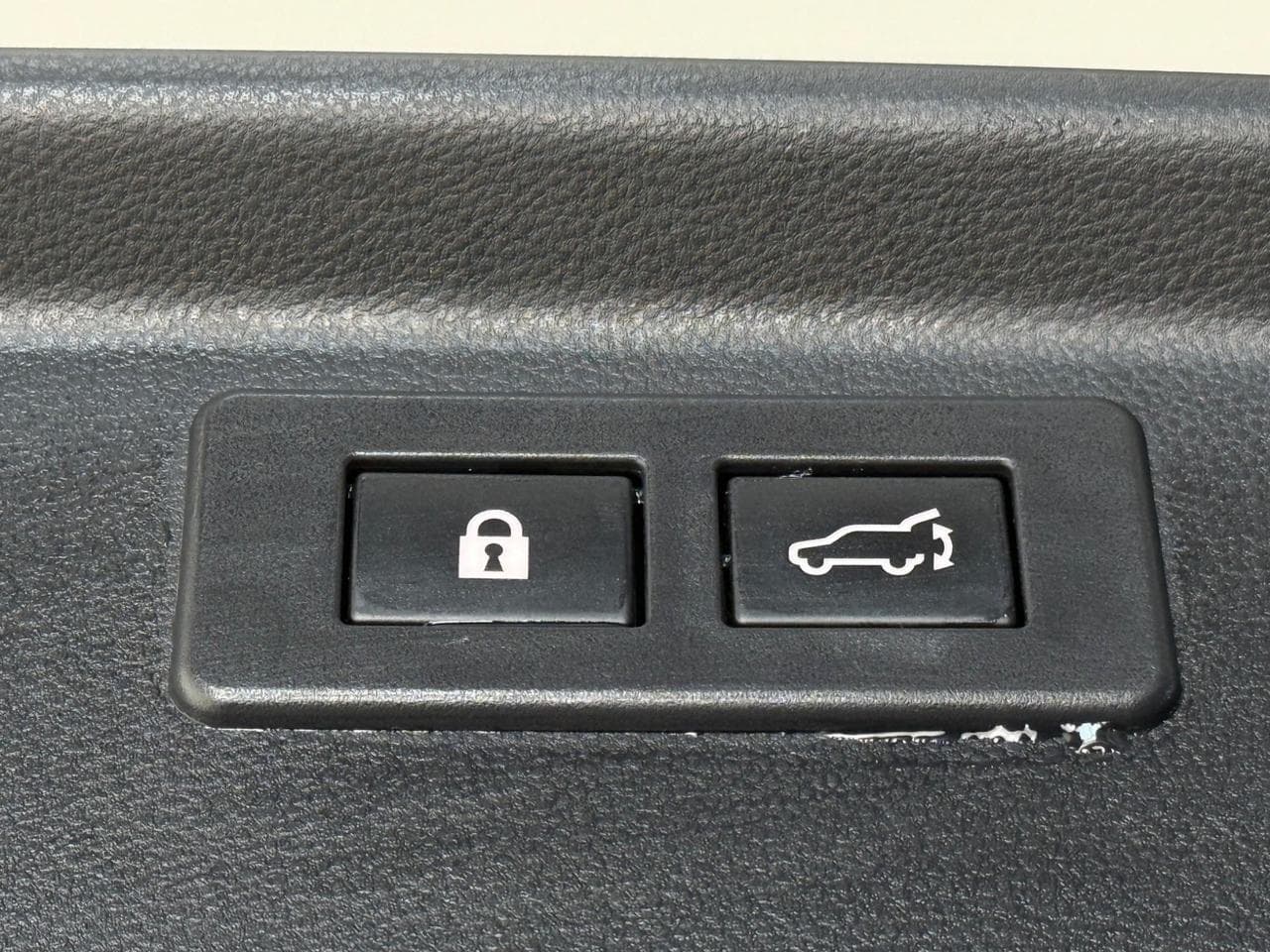 SUBARU Forester thumbnail Misc Controls