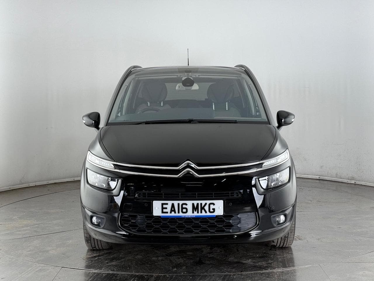 CITROEN C4 Picasso thumbnail Front