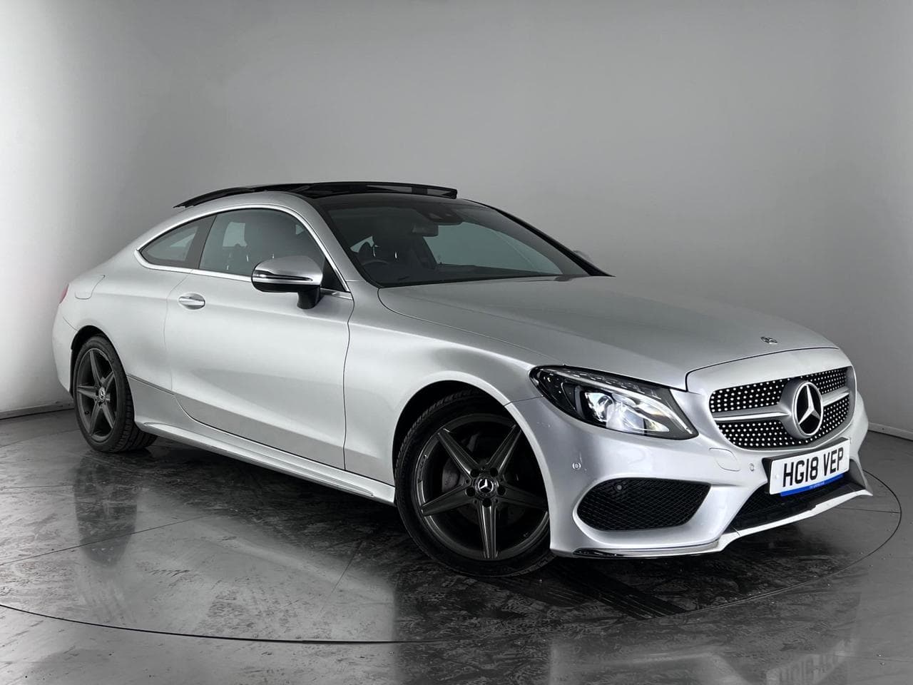 MERCEDES-BENZ C-Class thumbnail Front Right