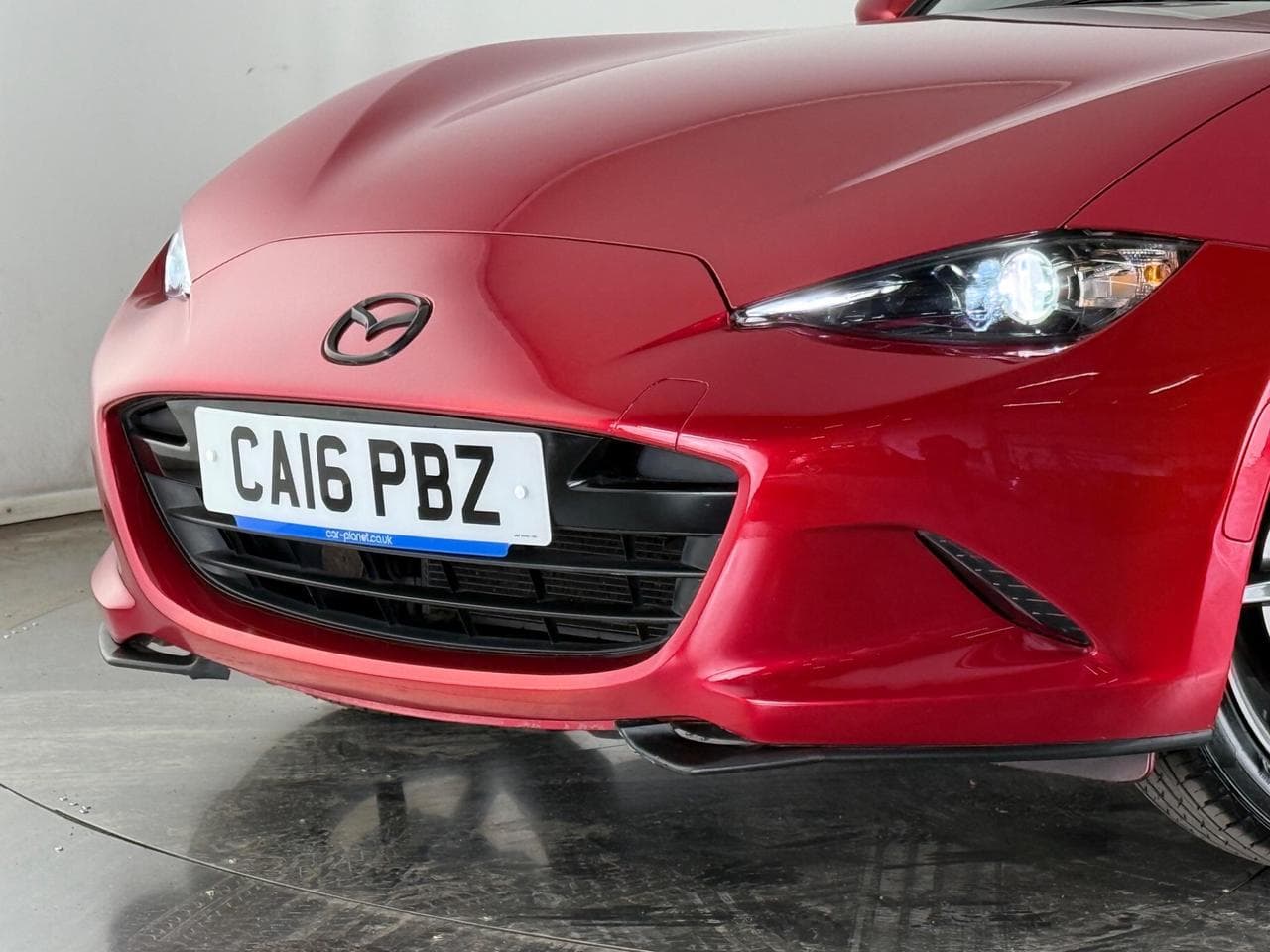 MAZDA MX-5 thumbnail Lights Front