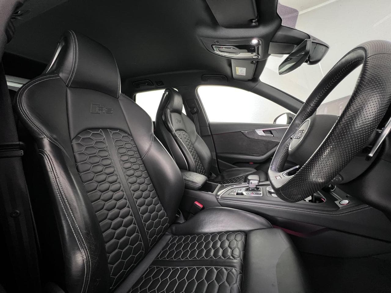 AUDI A4 thumbnail Seat Driver