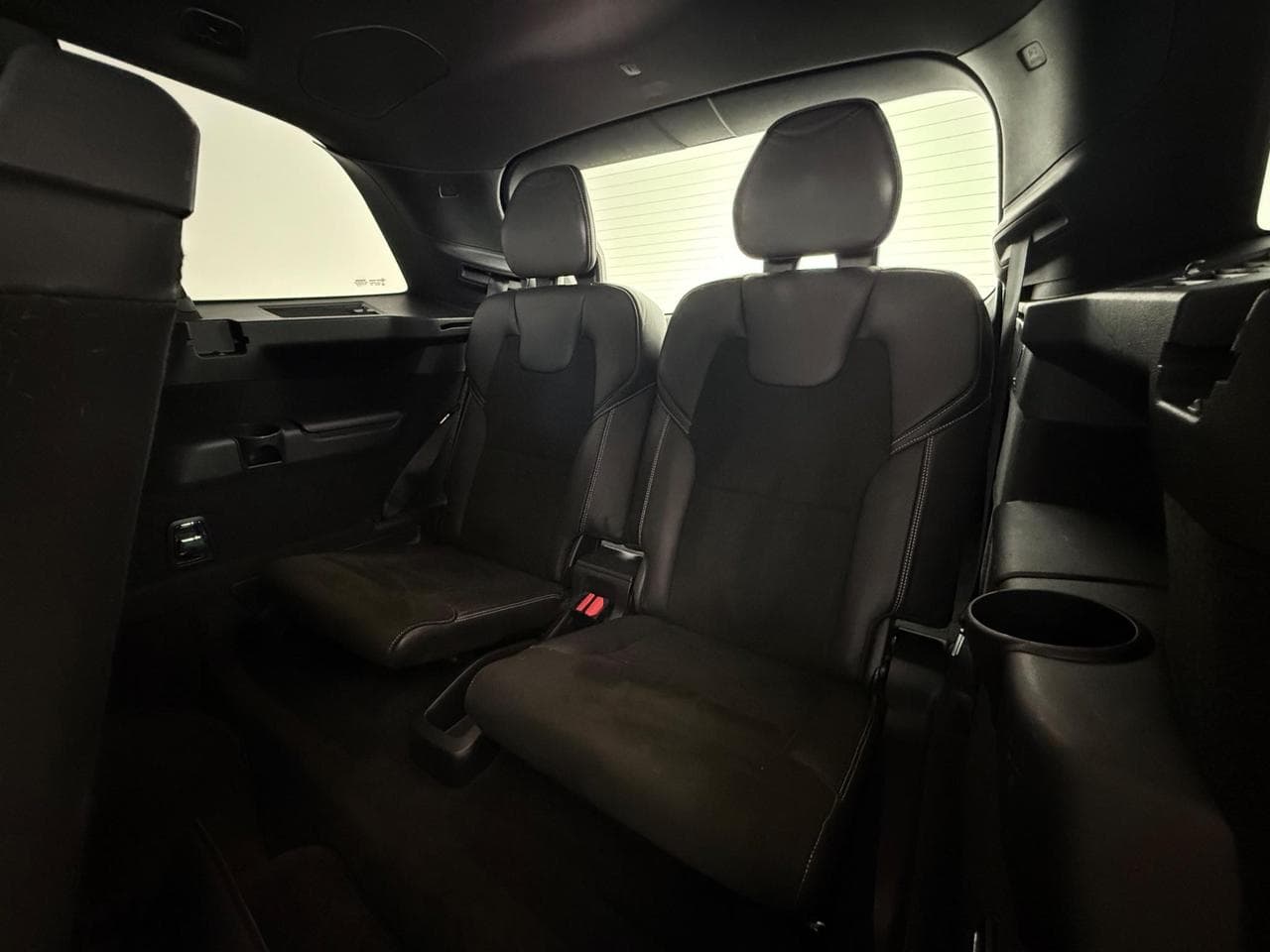 VOLVO XC90 thumbnail Seats Rear