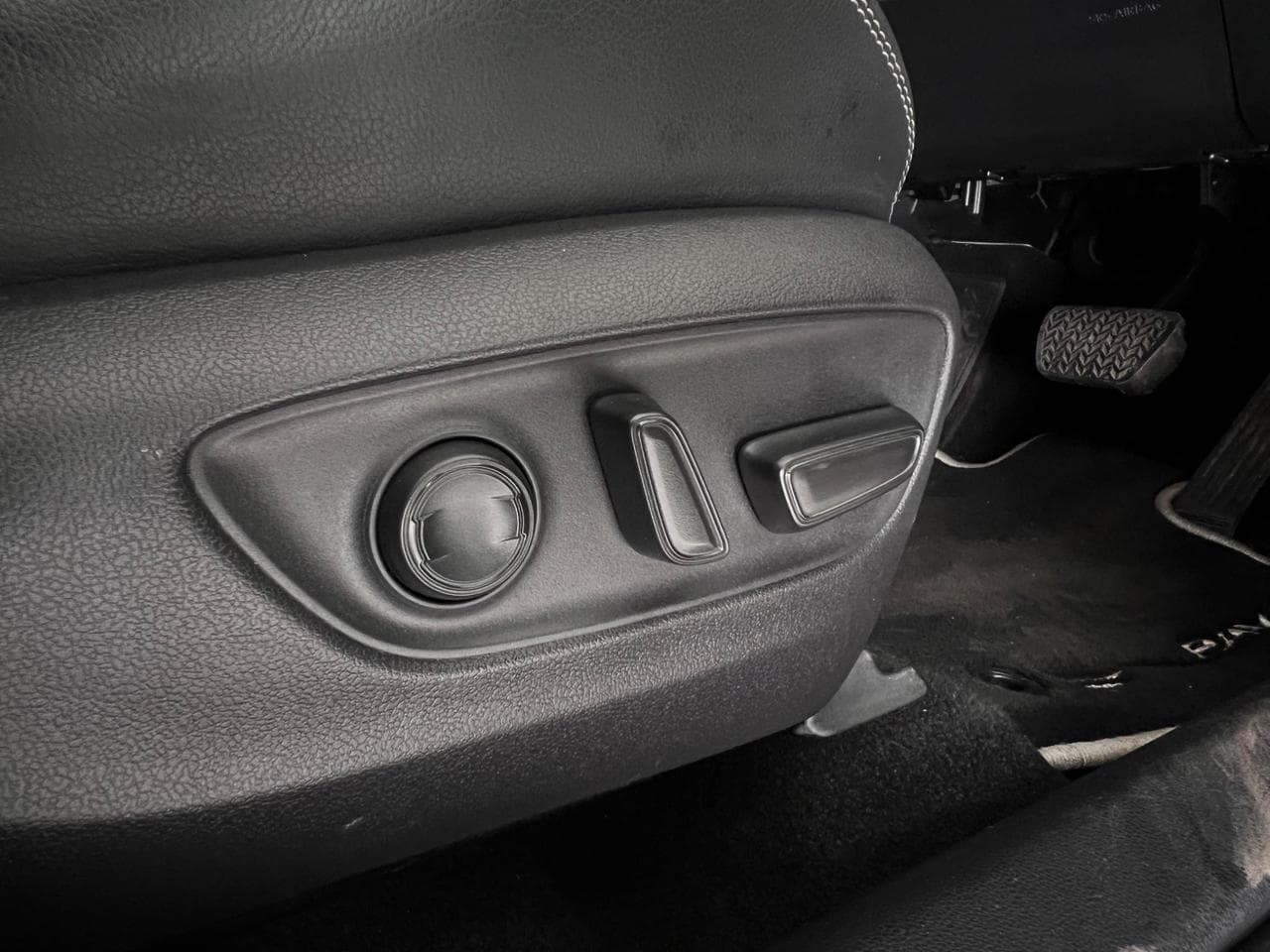 TOYOTA RAV4 thumbnail Misc Controls