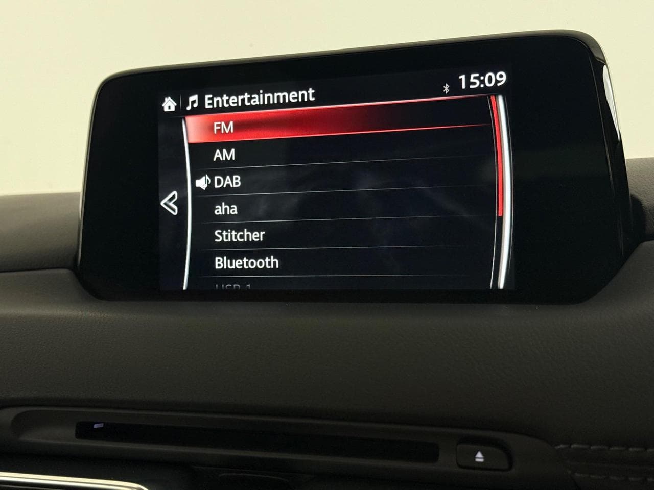 MAZDA CX-5 thumbnail Infotainment System