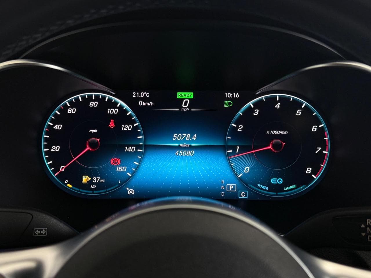 MERCEDES-BENZ C-Class thumbnail Driver Instruments