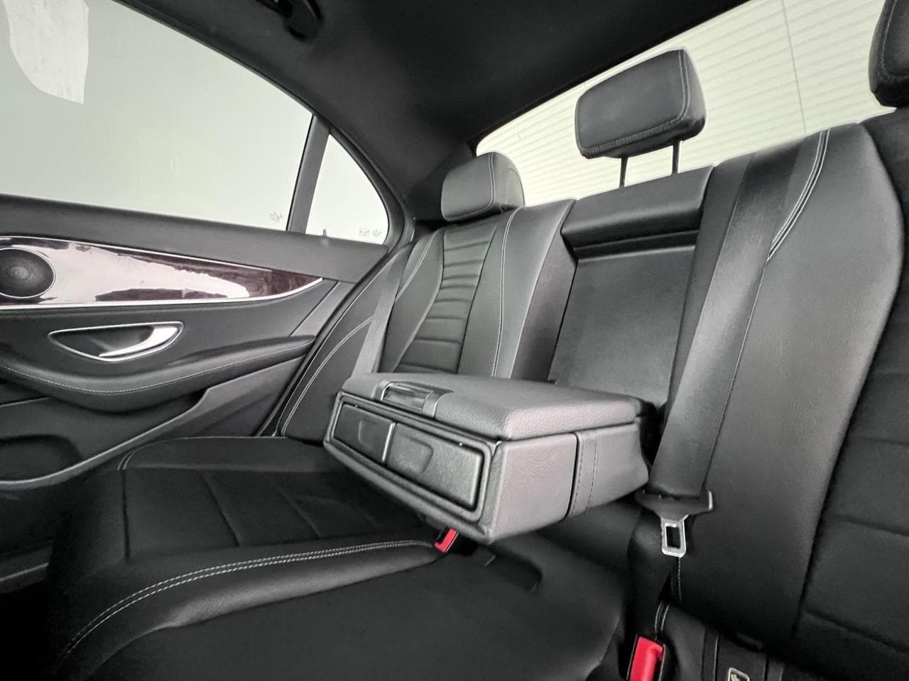 MERCEDES-BENZ E-CLASS thumbnail Seat Front Passenger