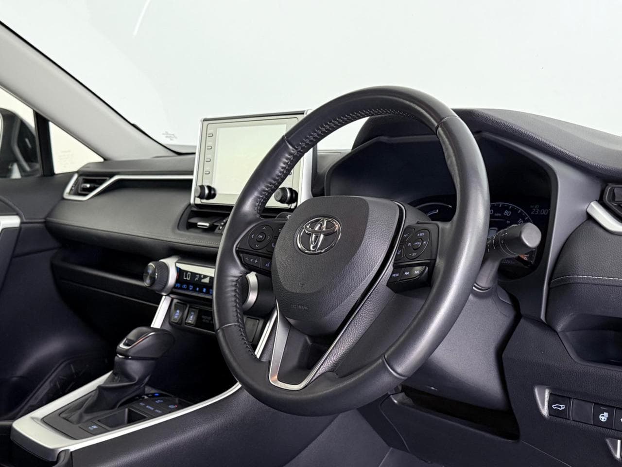 TOYOTA RAV4 thumbnail Interior Front