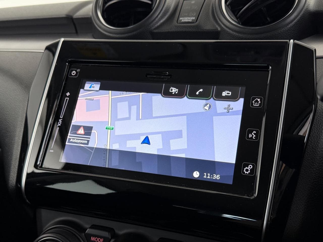 SUZUKI Swift thumbnail Infotainment System