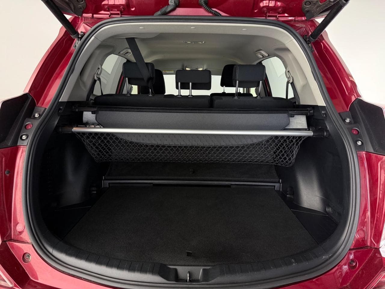 TOYOTA RAV4 thumbnail Boot