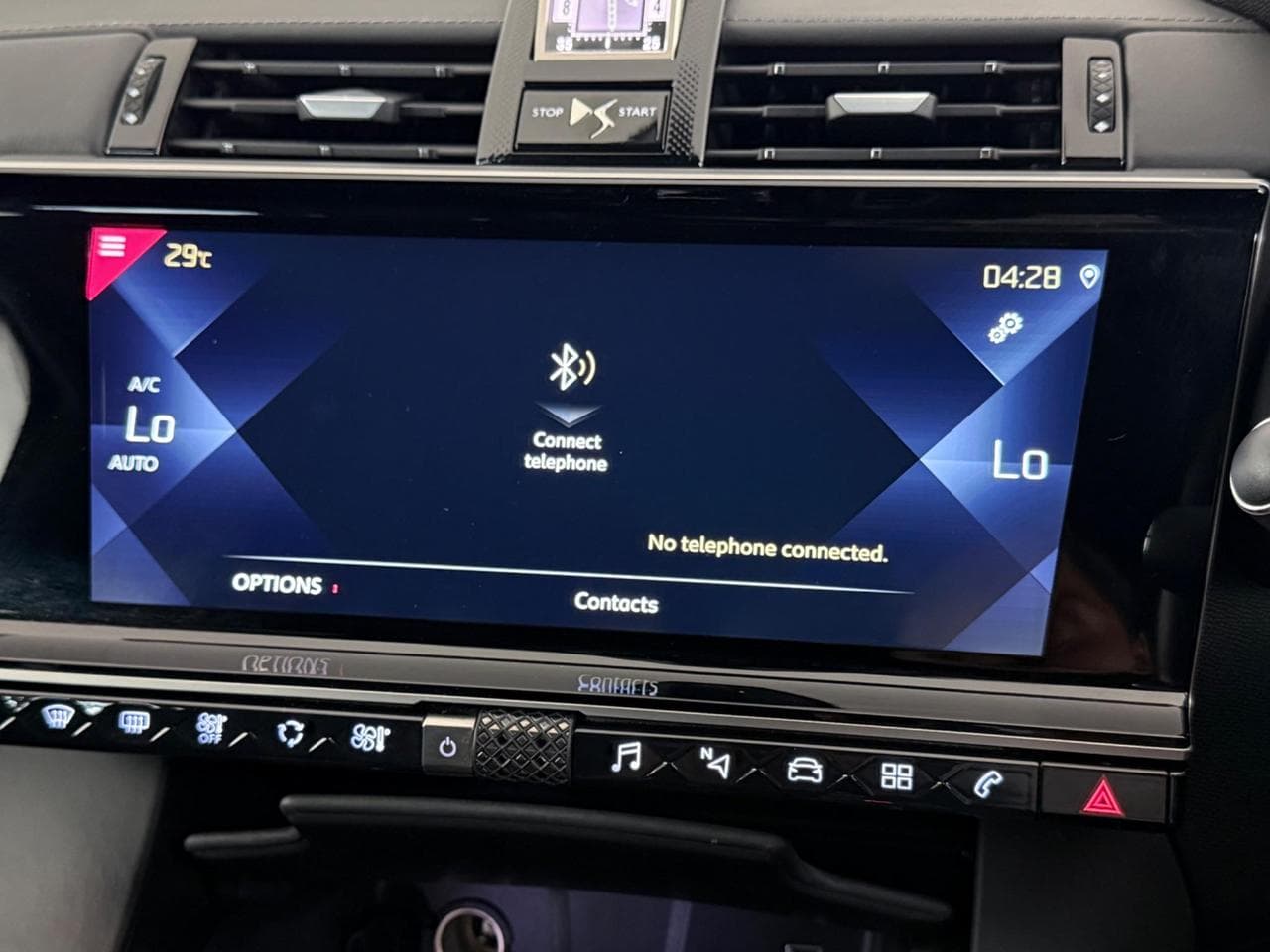 DS 7 Crossback thumbnail Infotainment System