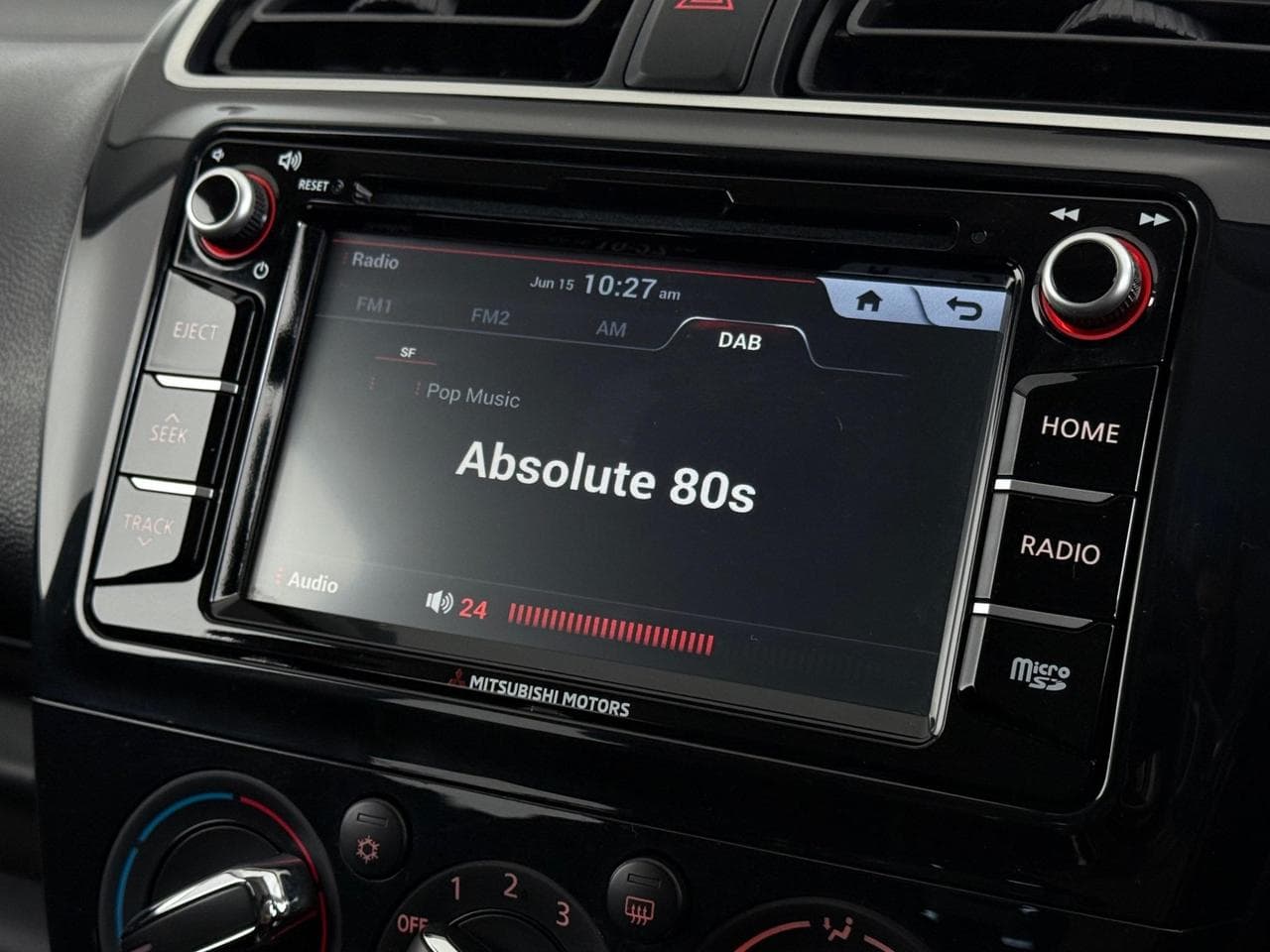 MITSUBISHI Mirage thumbnail Infotainment System