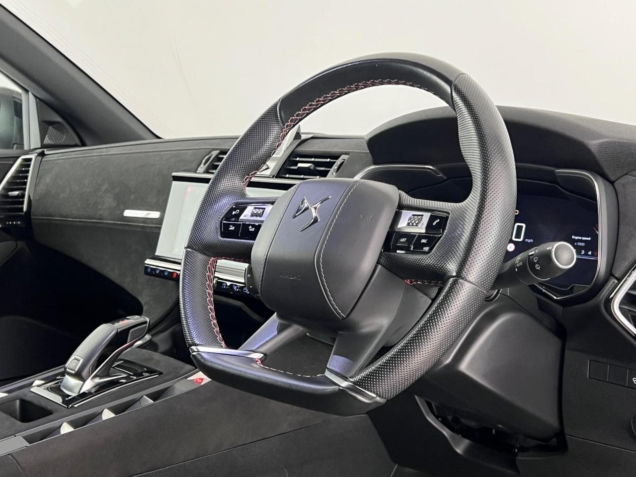 DS 7 Crossback thumbnail Seat Driver