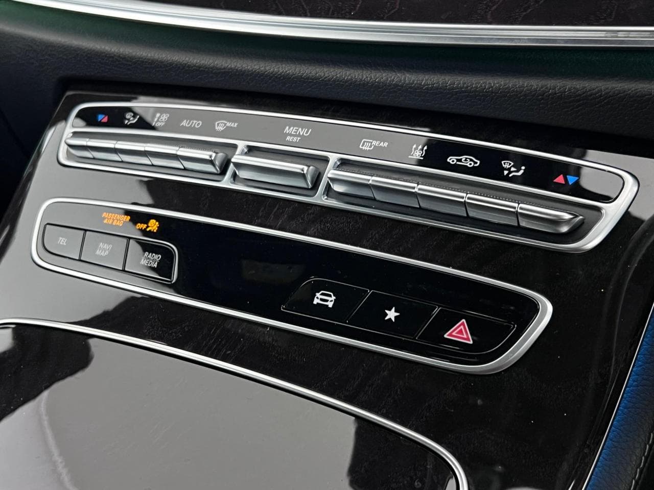 MERCEDES-BENZ E-CLASS thumbnail Misc Controls