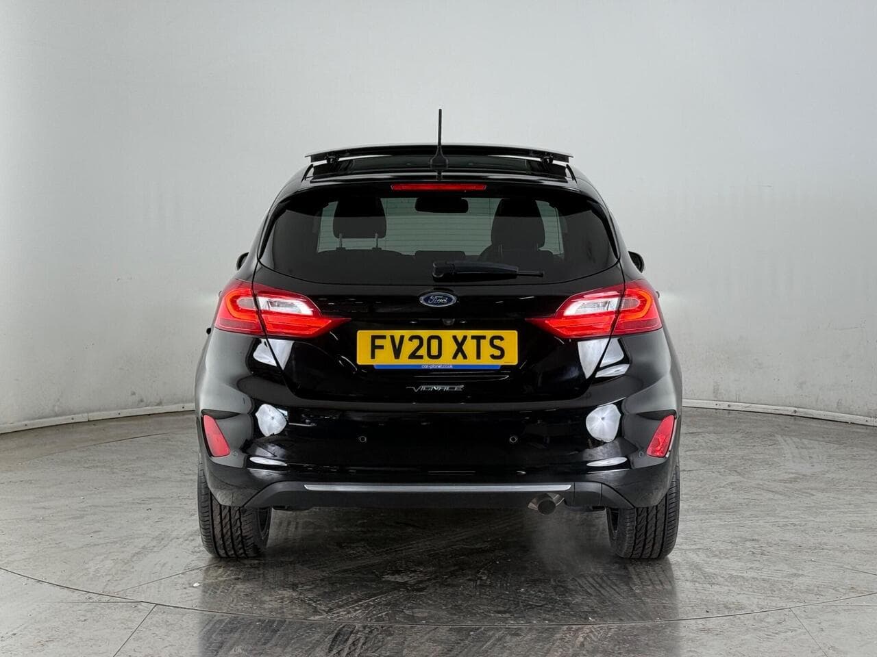 FORD Fiesta thumbnail Rear