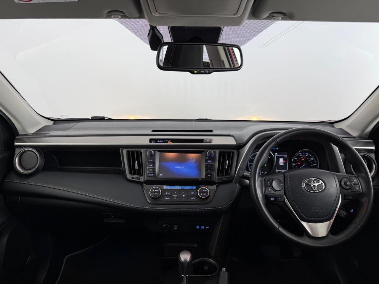 TOYOTA RAV4 thumbnail Inconclusive