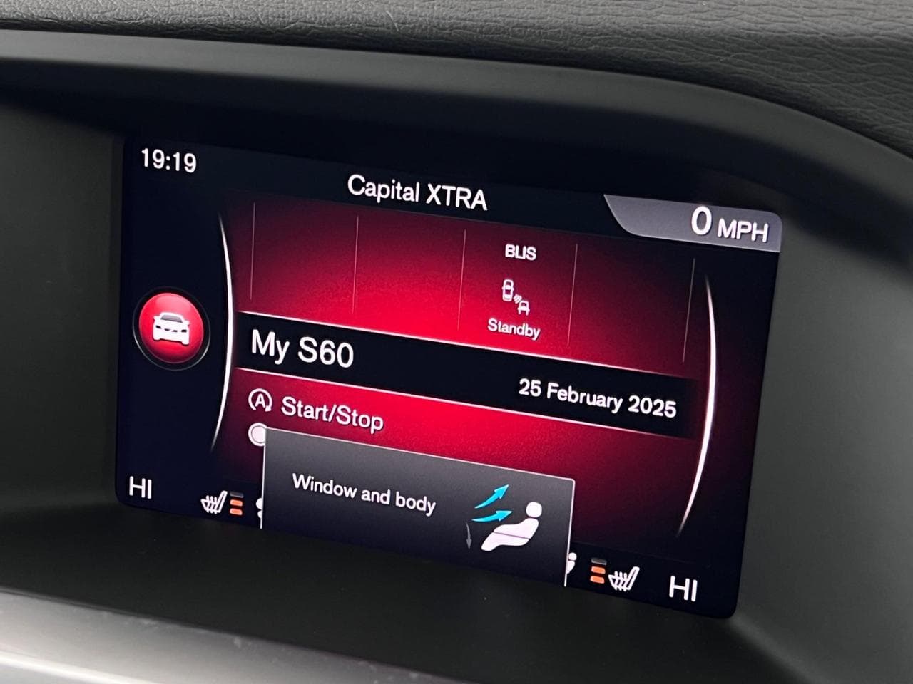 VOLVO S60 thumbnail Infotainment System
