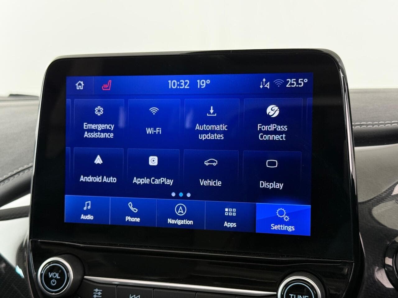 FORD Fiesta thumbnail Infotainment System