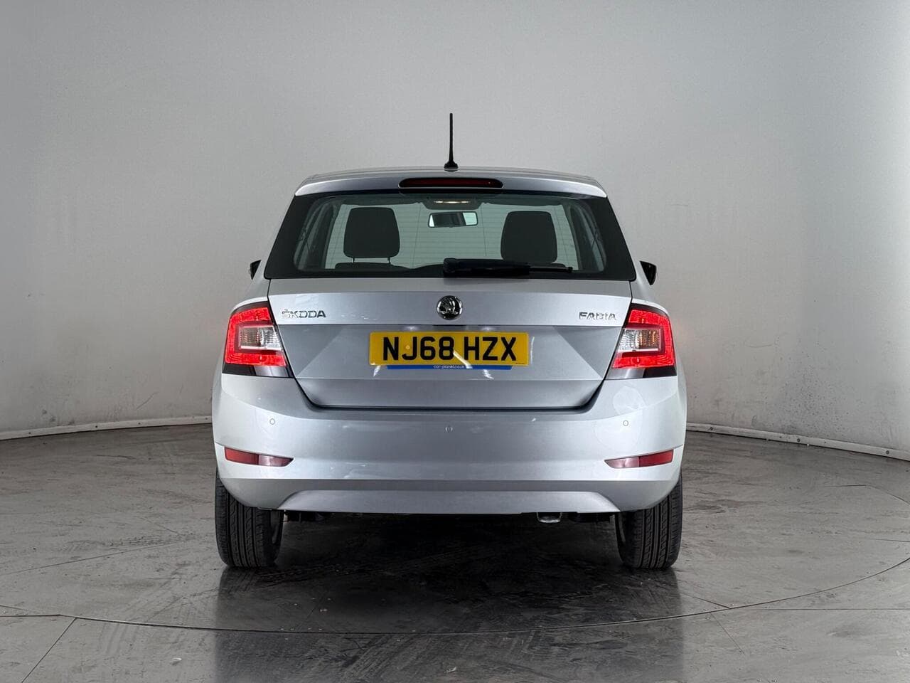 SKODA Fabia thumbnail Rear