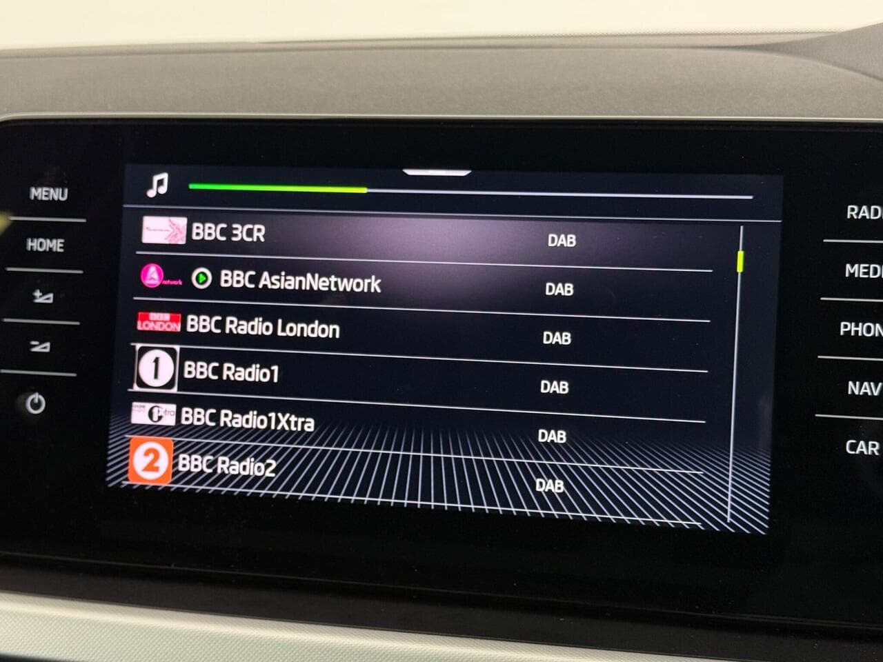 SKODA Kamiq thumbnail Infotainment System