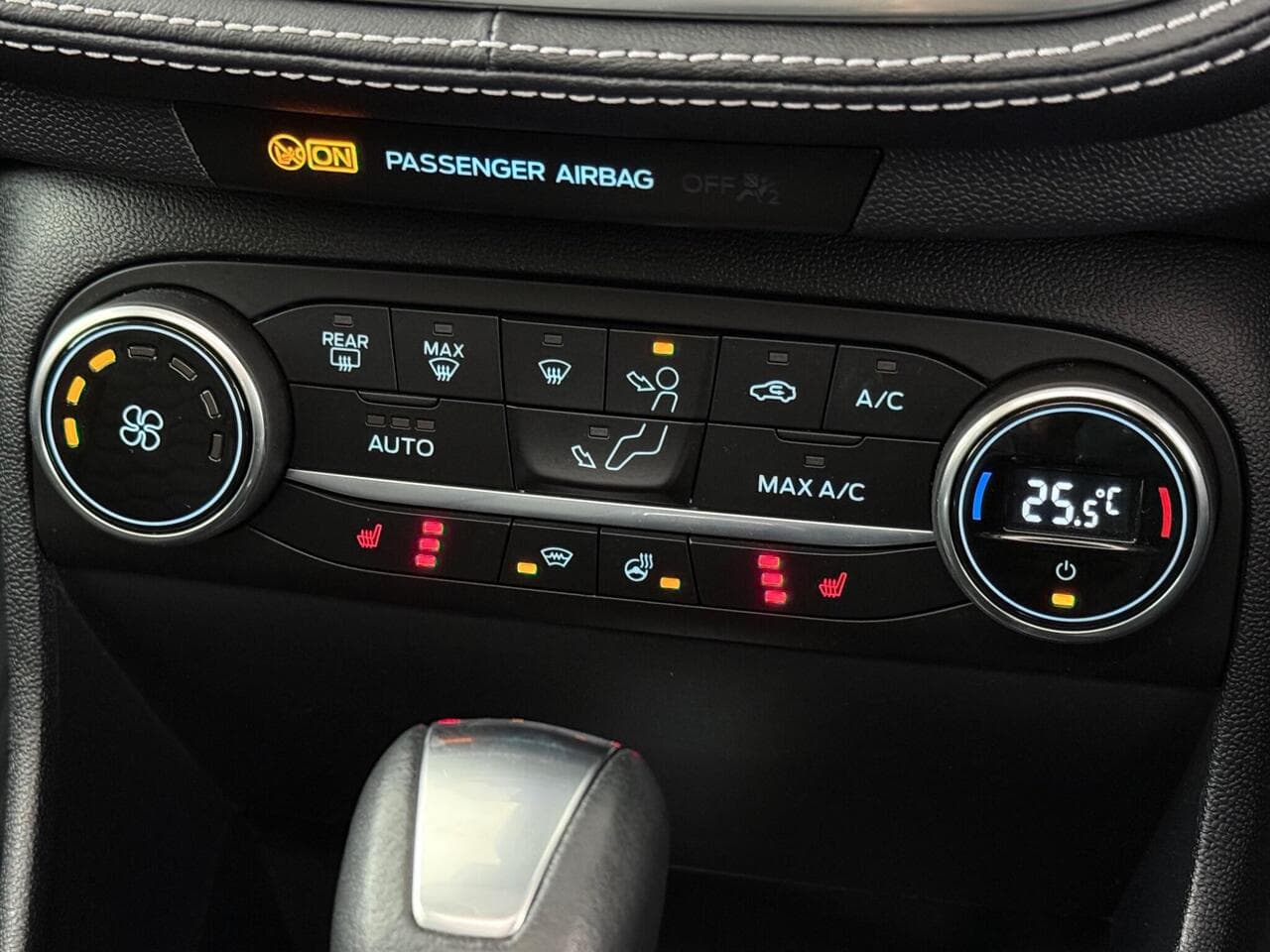 FORD Fiesta thumbnail Misc Controls