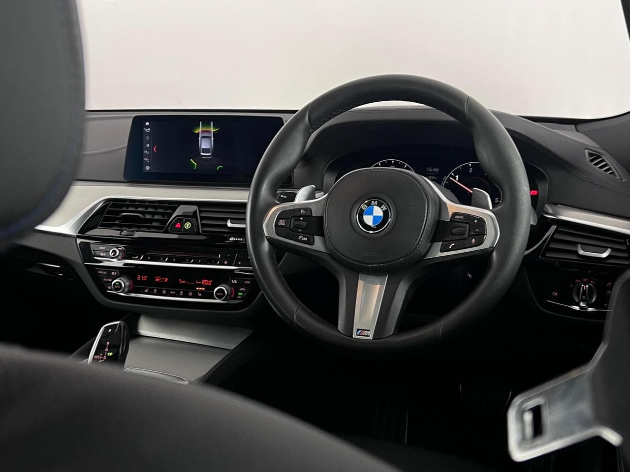 BMW 6 SERIES thumbnail Steering Wheel