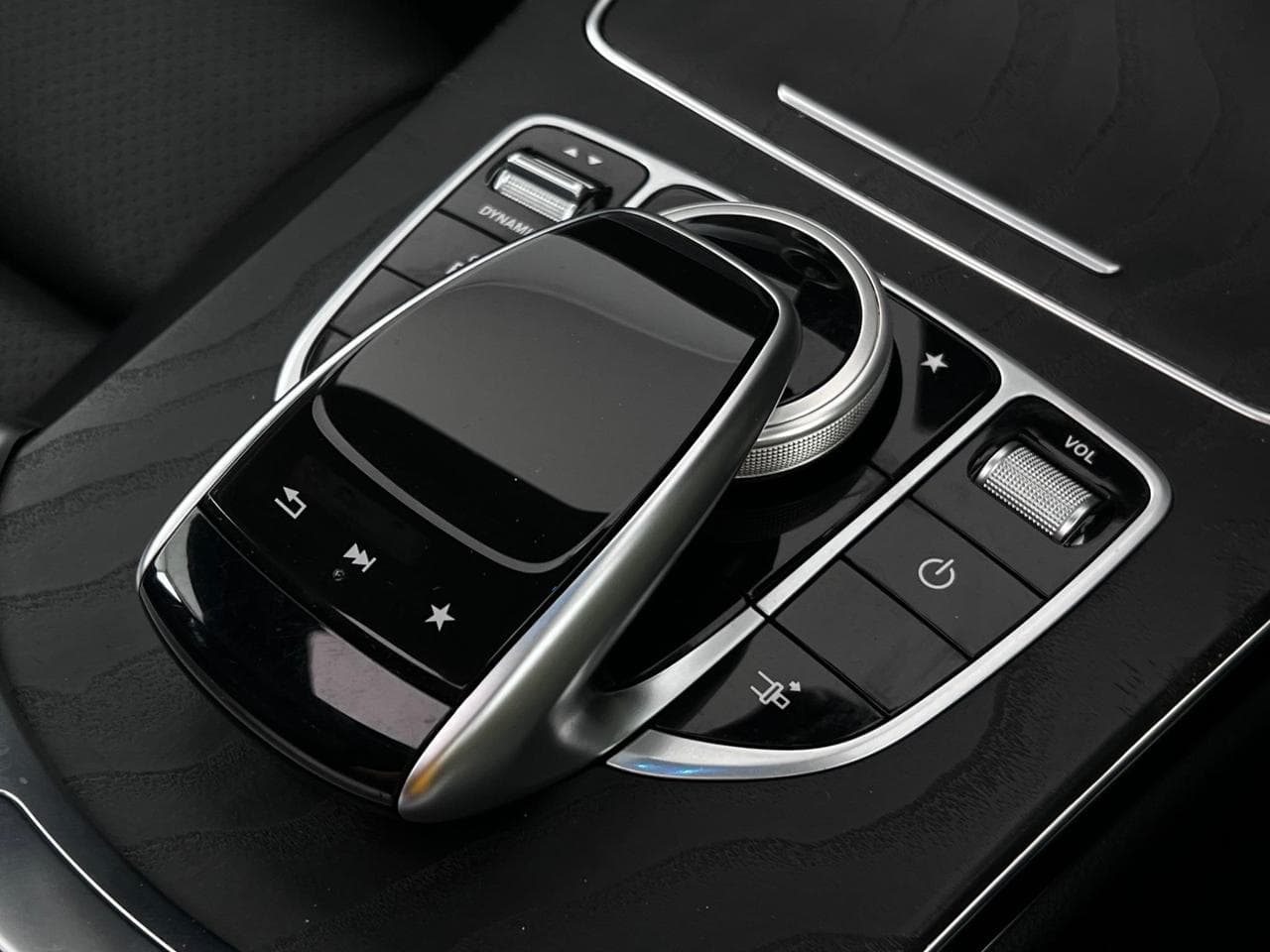 MERCEDES-BENZ C-Class thumbnail Misc Controls