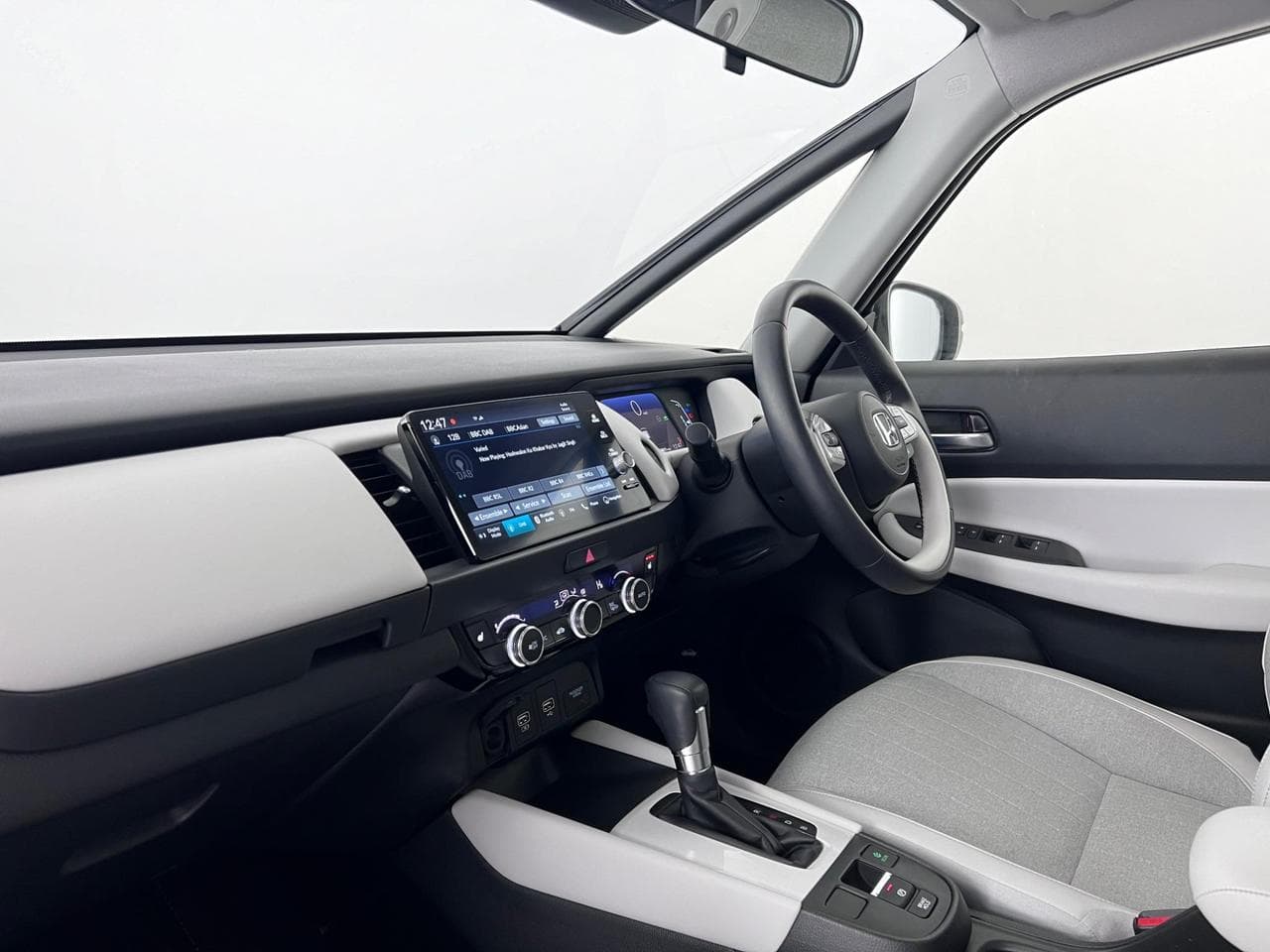 HONDA Jazz thumbnail Interior Front