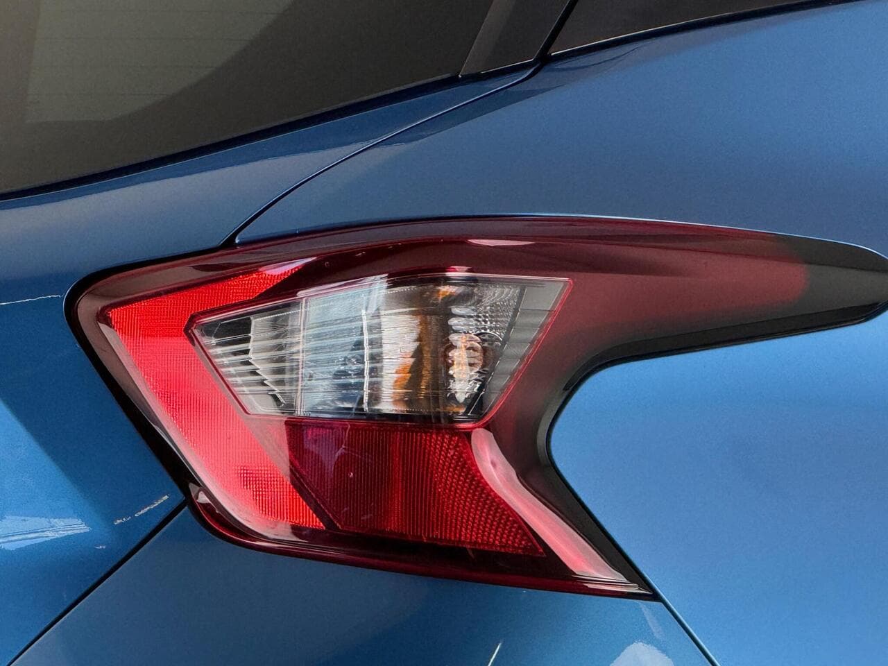 Nissan Micra thumbnail Lights Rear