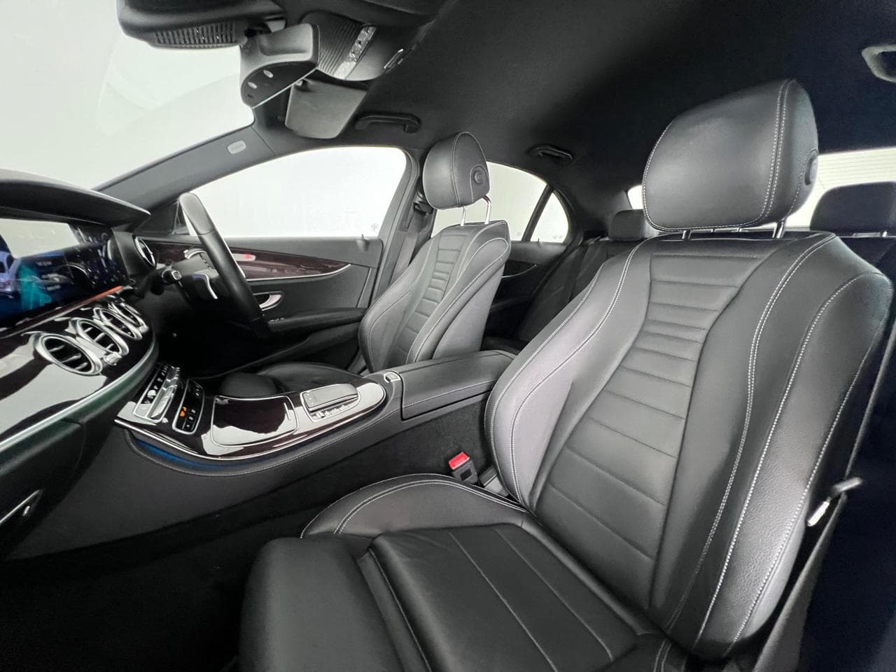 MERCEDES-BENZ E-CLASS thumbnail Seat Front Passenger