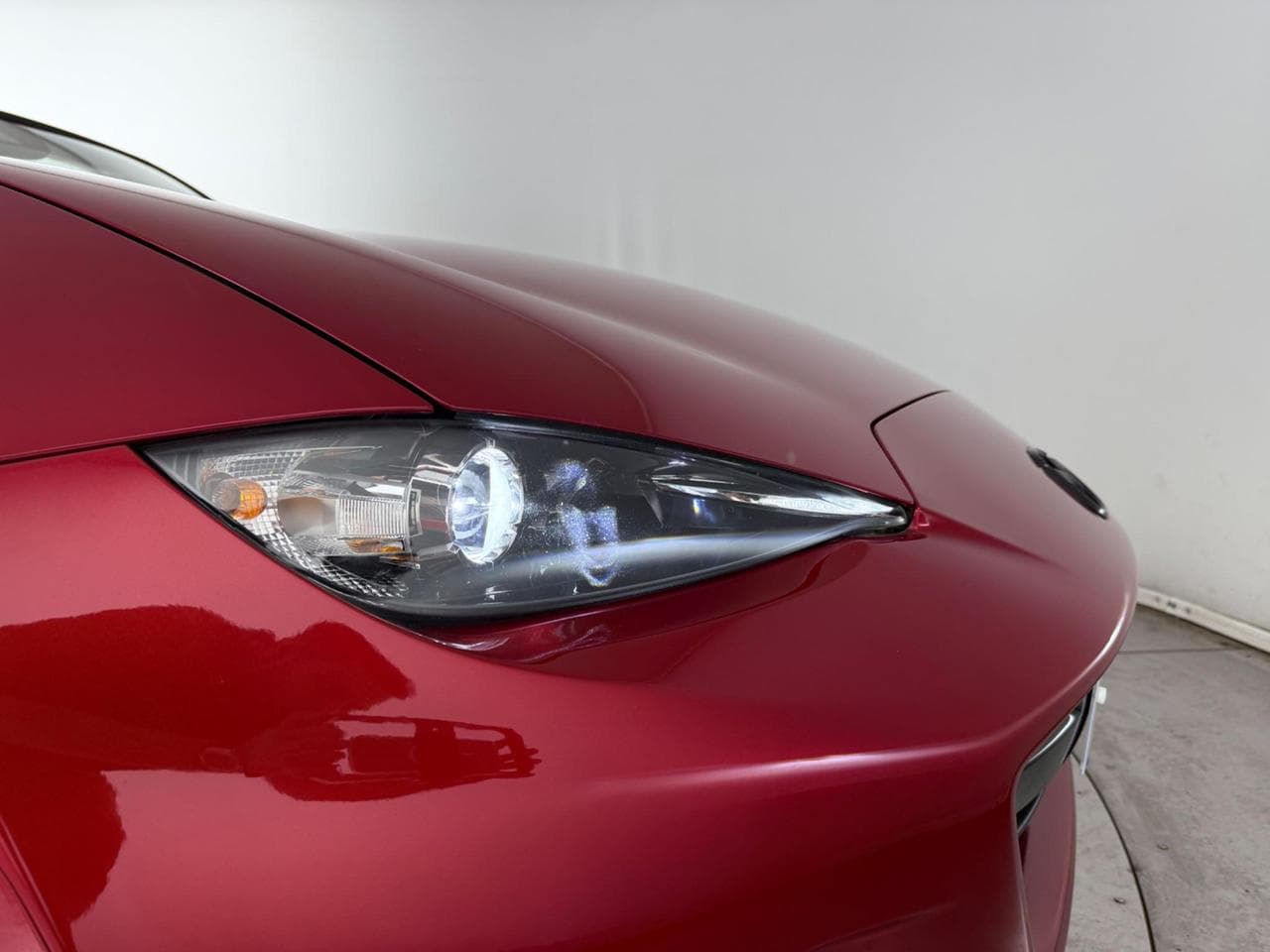 MAZDA MX-5 thumbnail Lights Front
