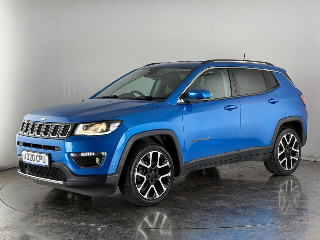 JEEP Compass thumbnail Front Left