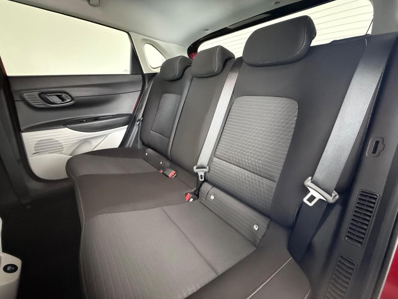 HYUNDAI i20 thumbnail Seats Rear