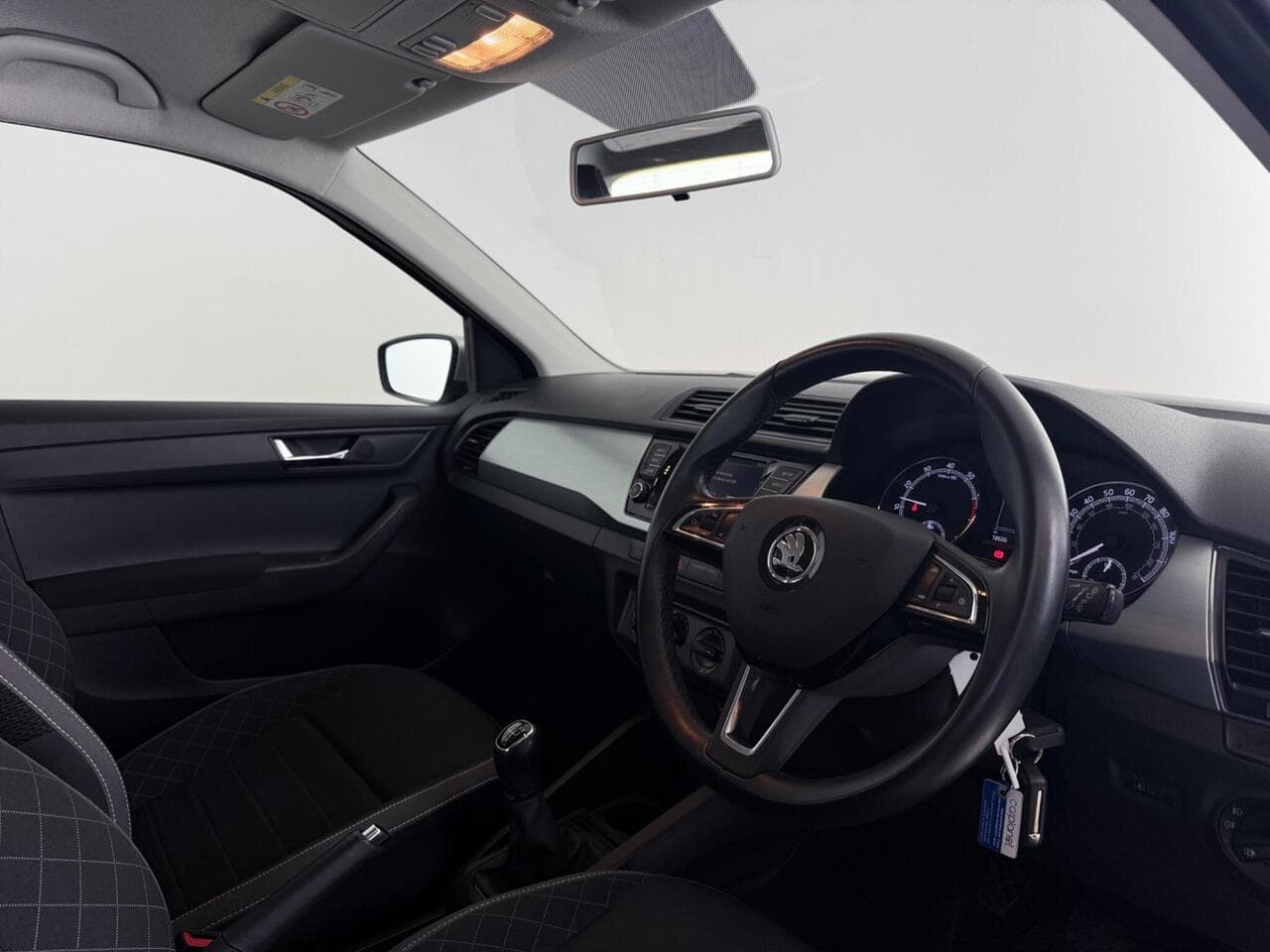 SKODA Fabia thumbnail Interior Front