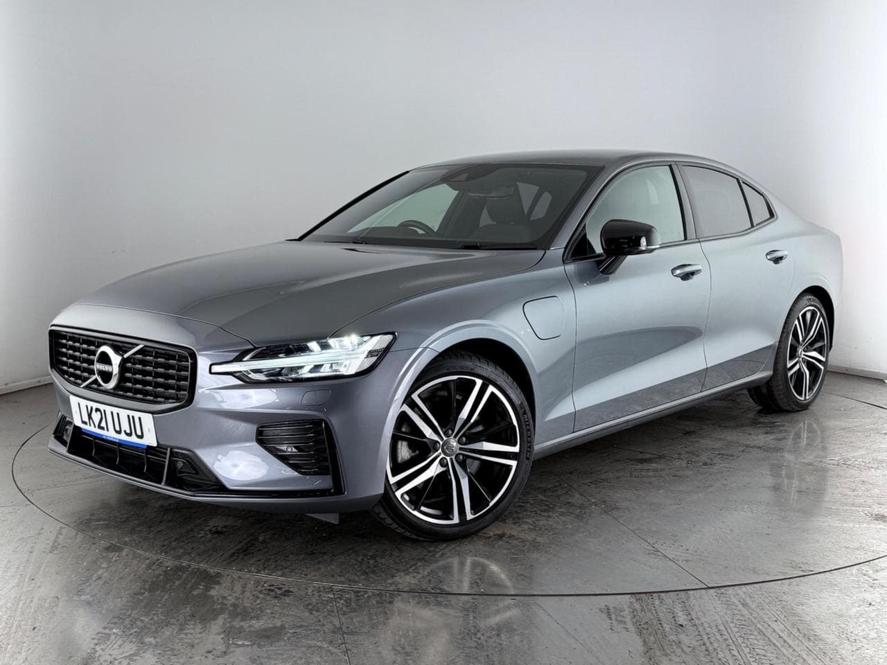 VOLVO S60 thumbnail Front Left