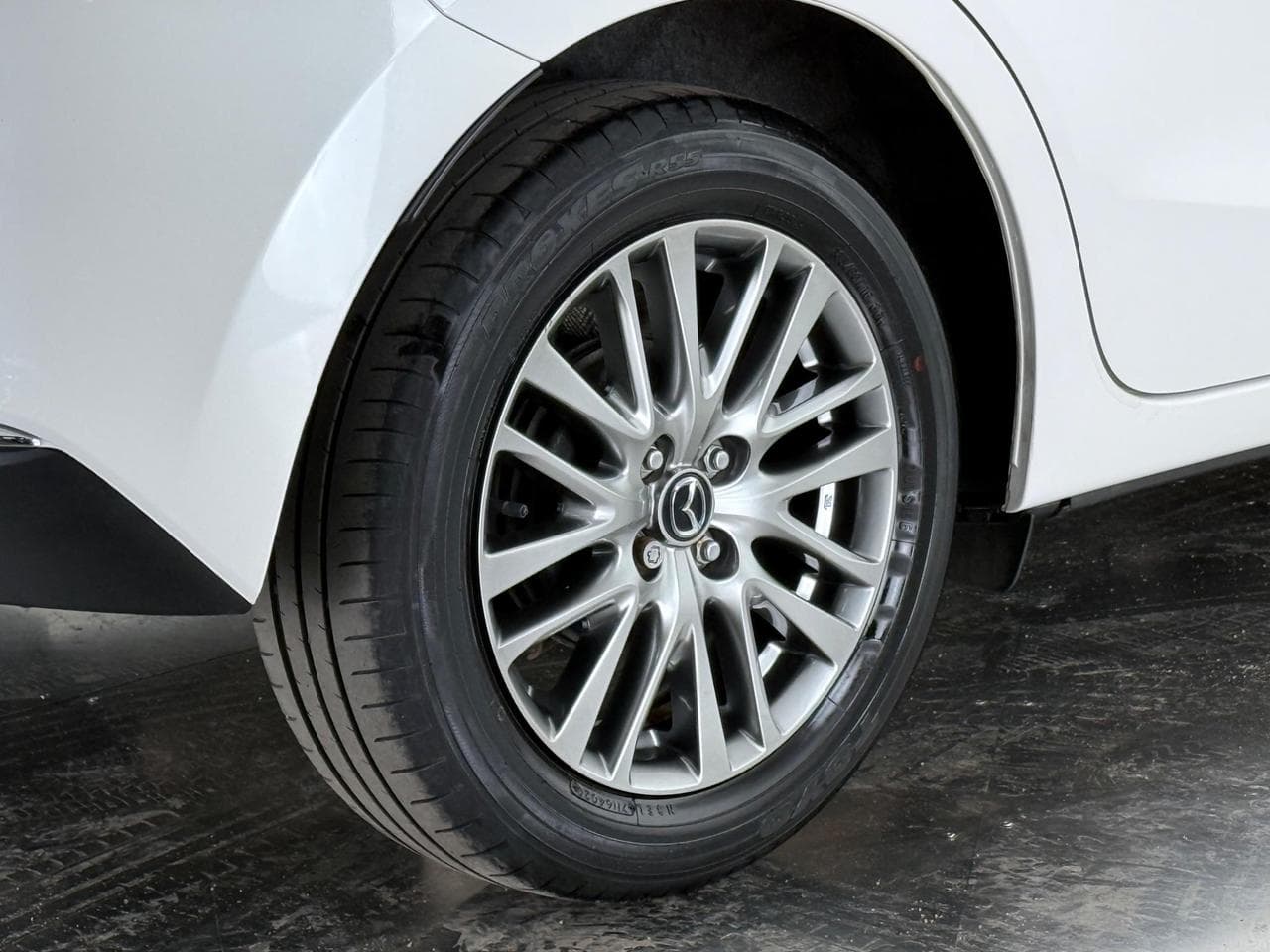 MAZDA 2 thumbnail Wheel