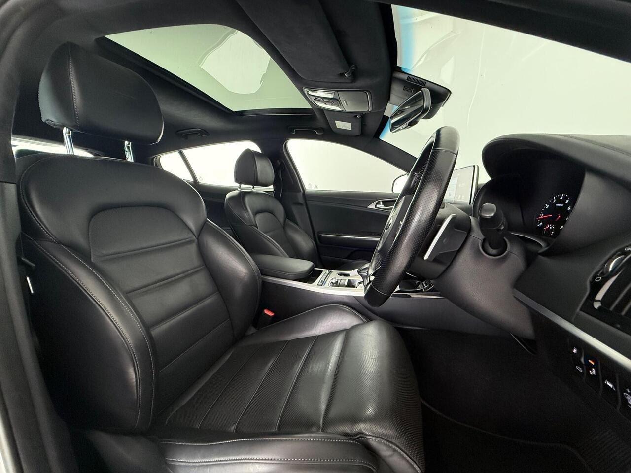 KIA Stinger thumbnail Seat Driver